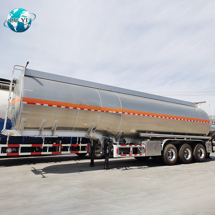 Tri-Axle Aluminum Fuel Tank Trailer